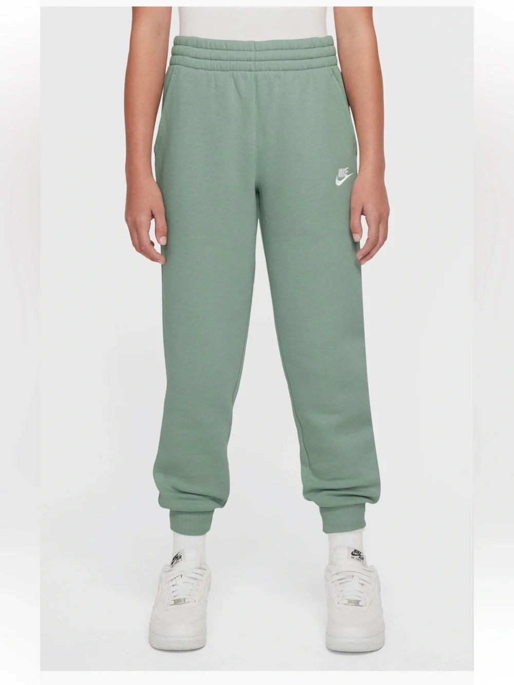 Nike Kids' Club Fleece Joggers boys large NWT